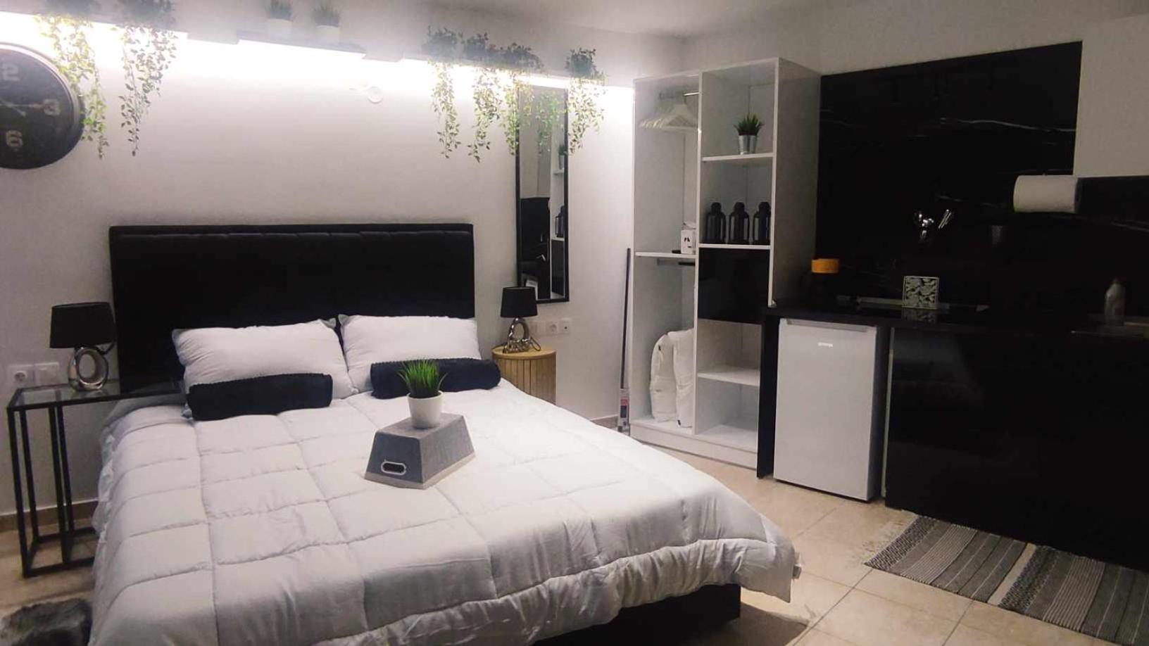 Apartment Flumen House - -